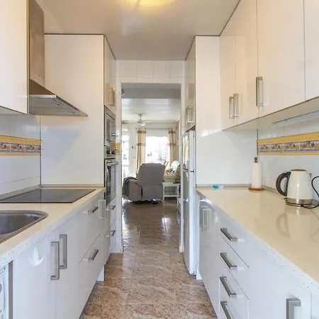 In With Kitchen Holiday home *